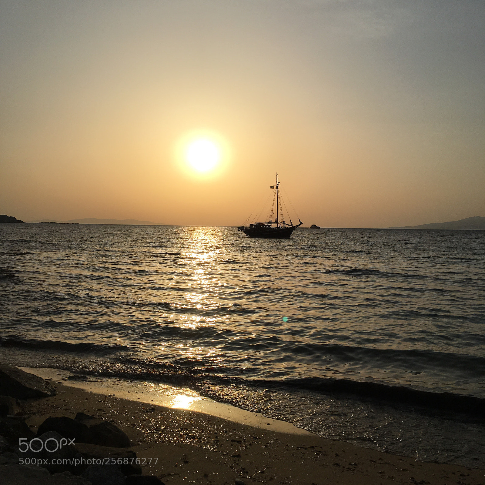 Apple iPhone SE sample photo. Mykonos sunset photography