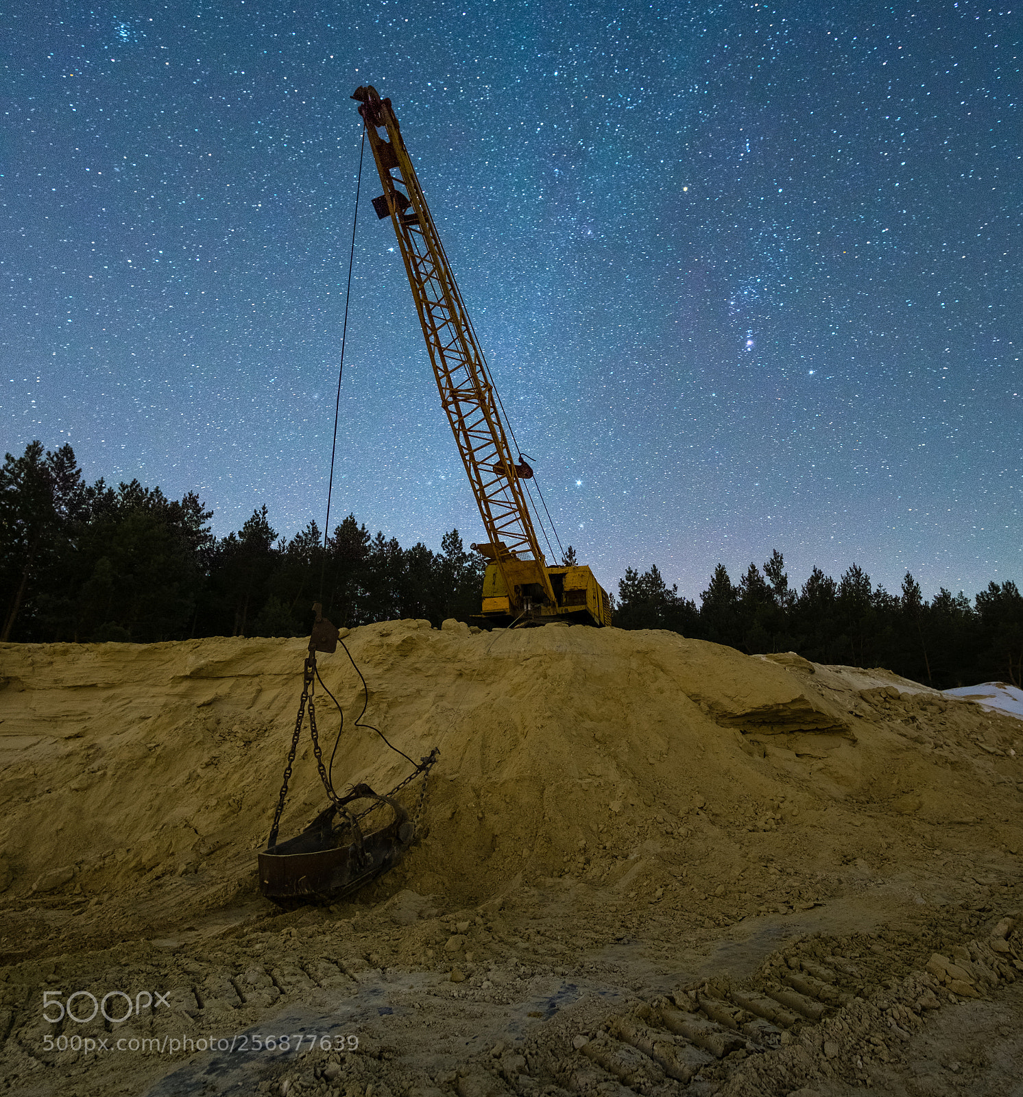 Fujifilm X-E1 sample photo. Abandoned and broken. miner. photography