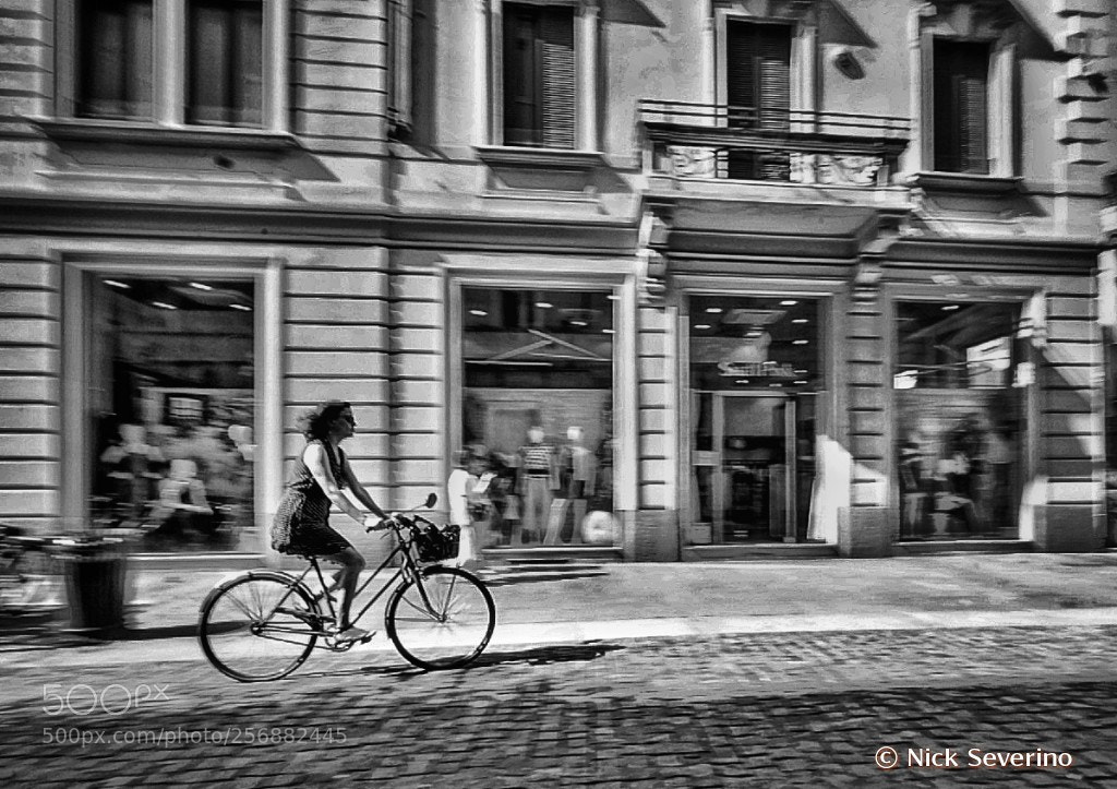 Sony a7R sample photo. Hurry up photography