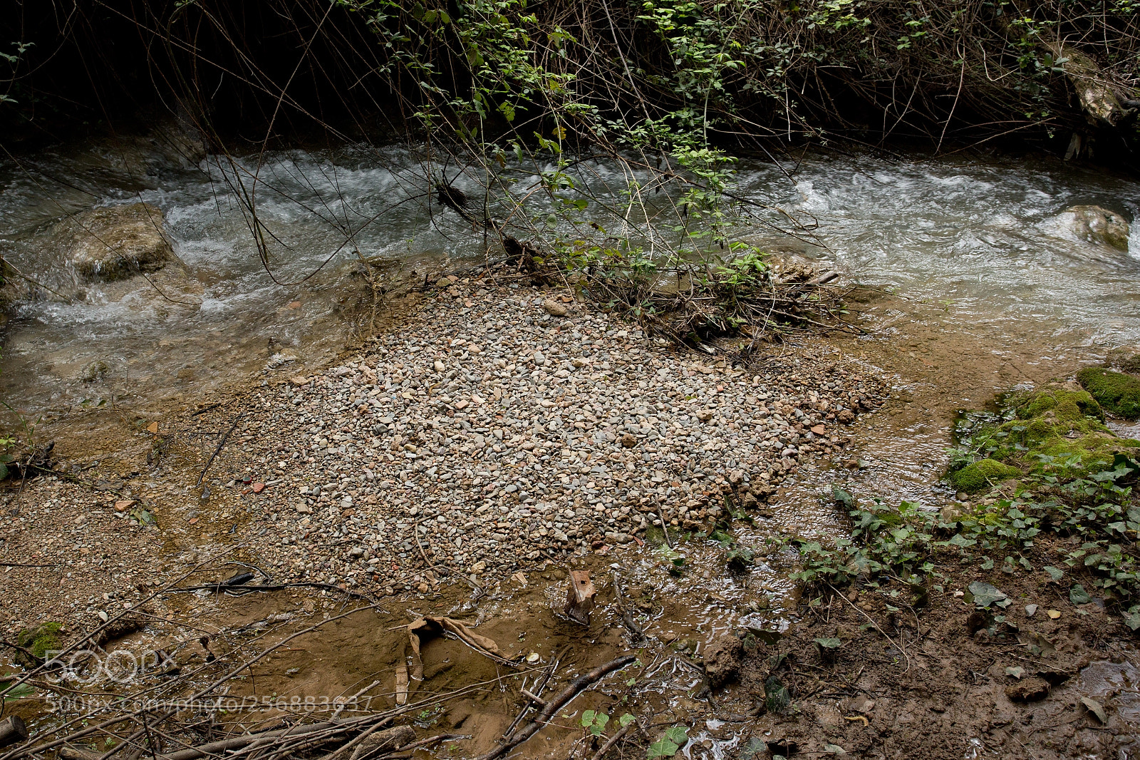 Canon EOS 6D sample photo. Stream photography