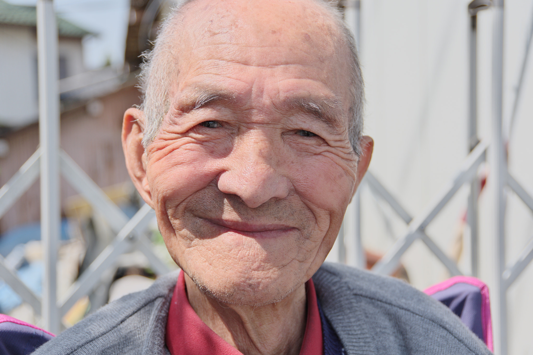 Pentax K-70 sample photo. Smiling old man photography
