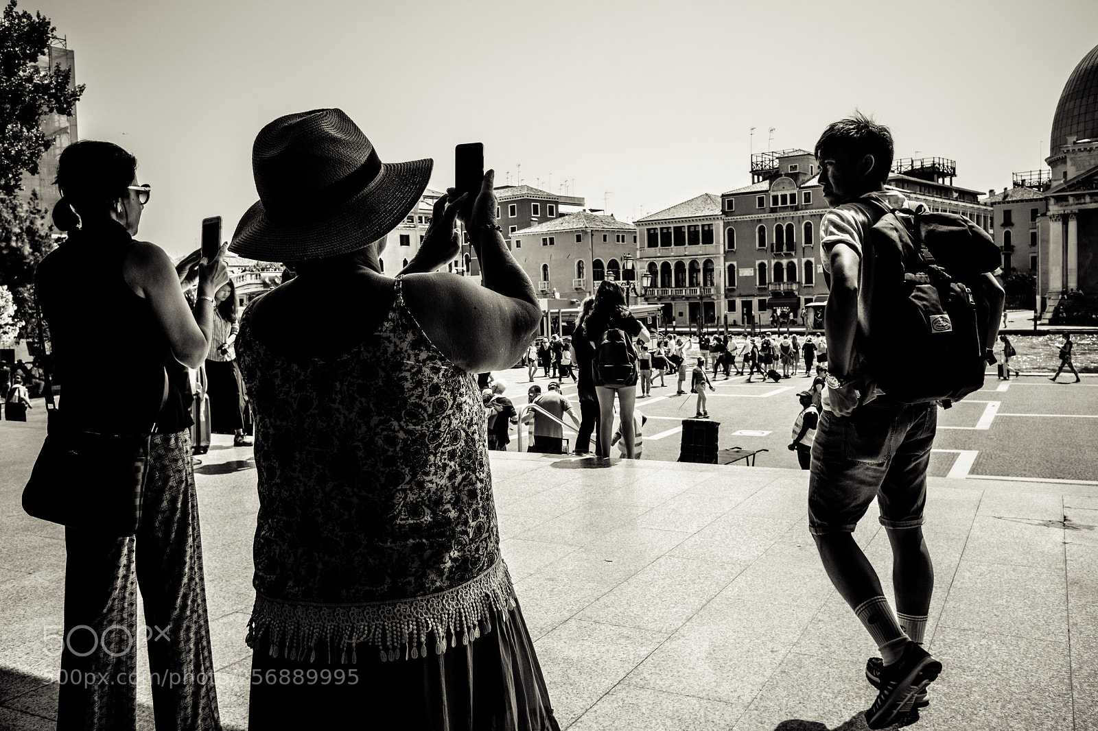 Fujifilm X70 sample photo. Venezia - stazione santa photography