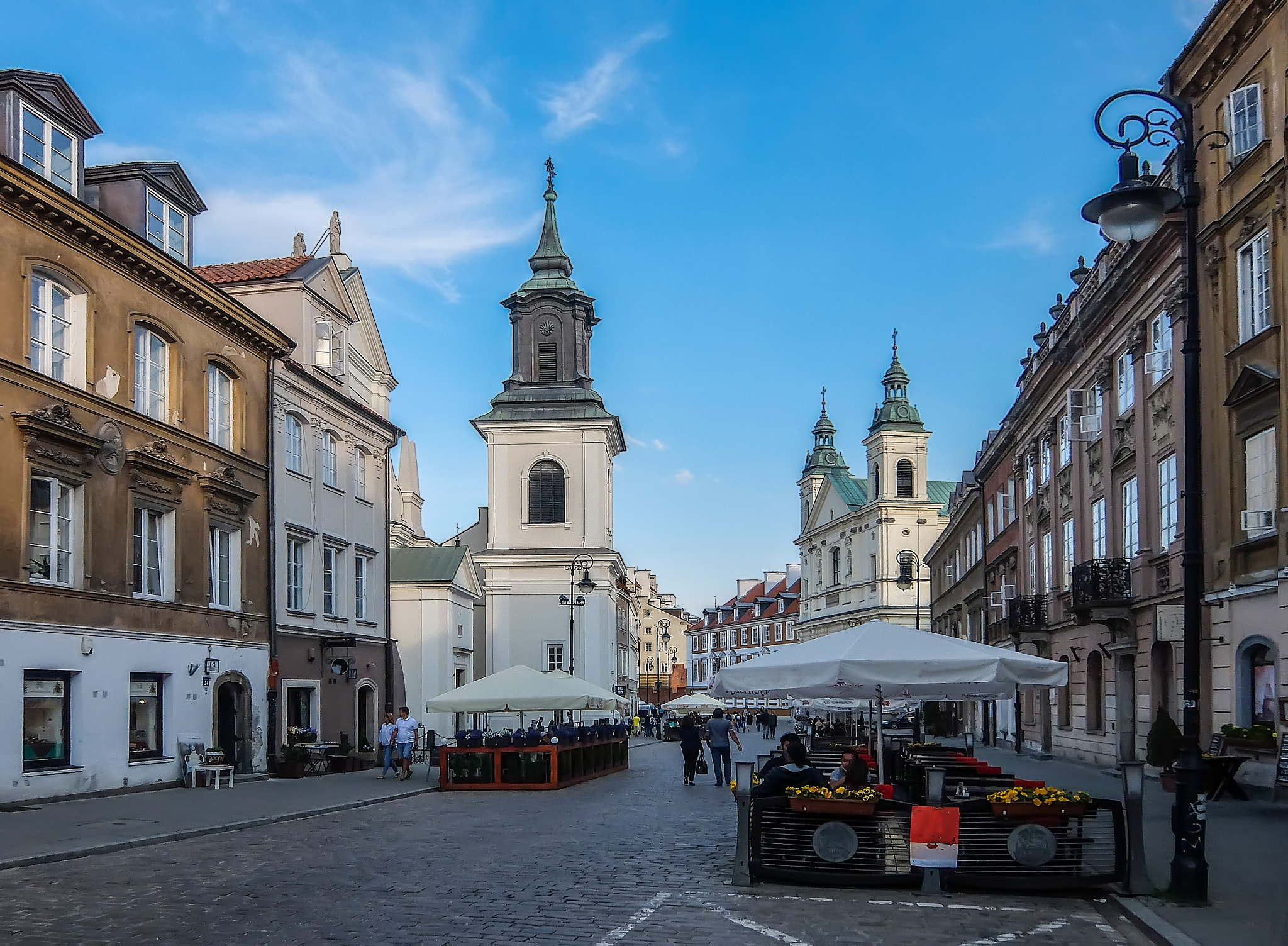 Fujifilm XQ1 sample photo. A street of old warsaw. poland. photography