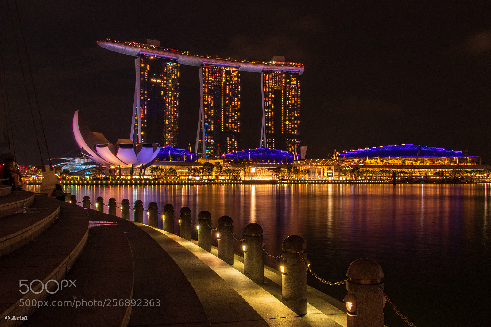 Canon EOS 80D sample photo. Leading to the modern photography