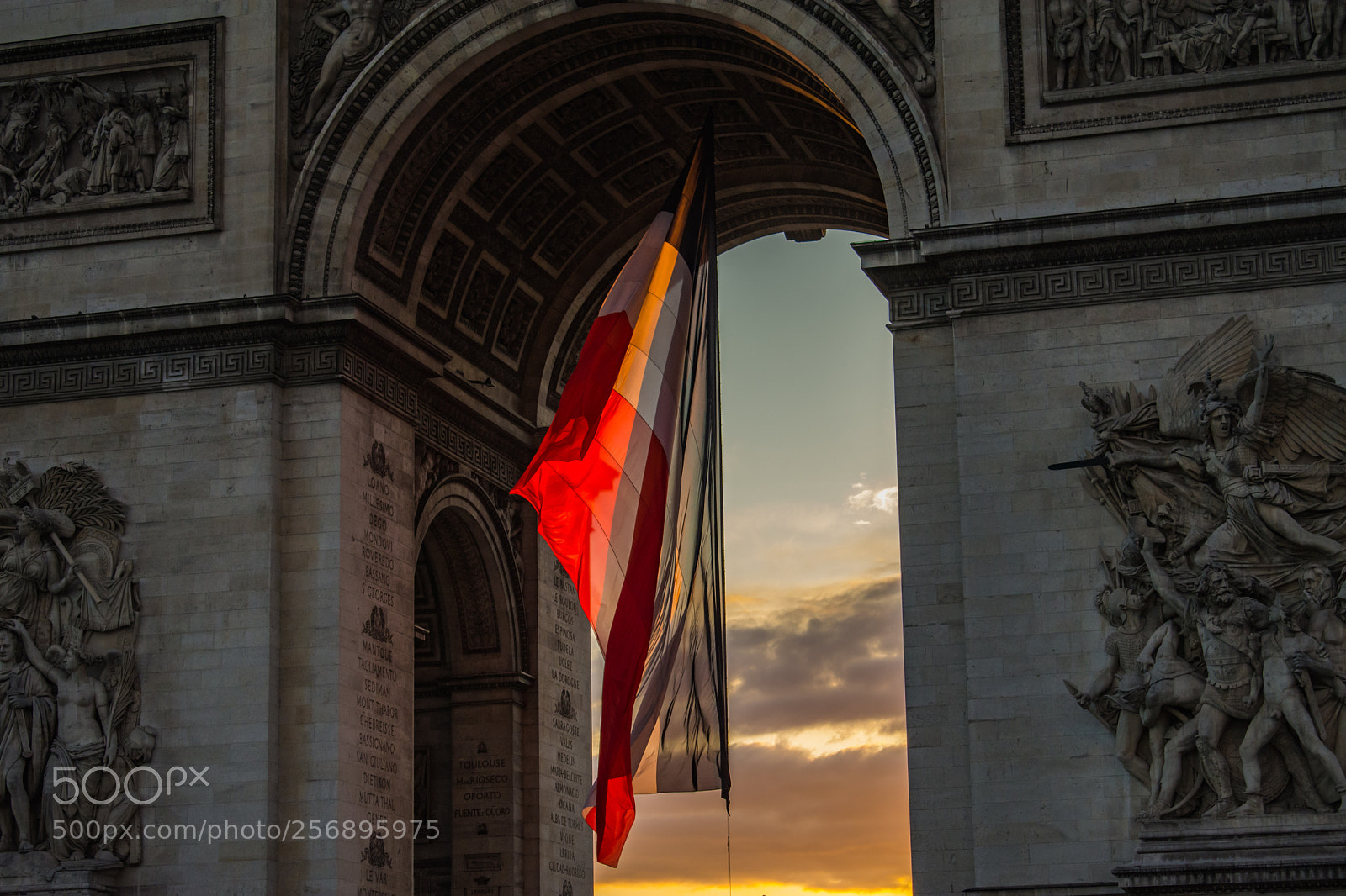 Nikon D7200 sample photo. Liberté, Égalité, fraternité photography