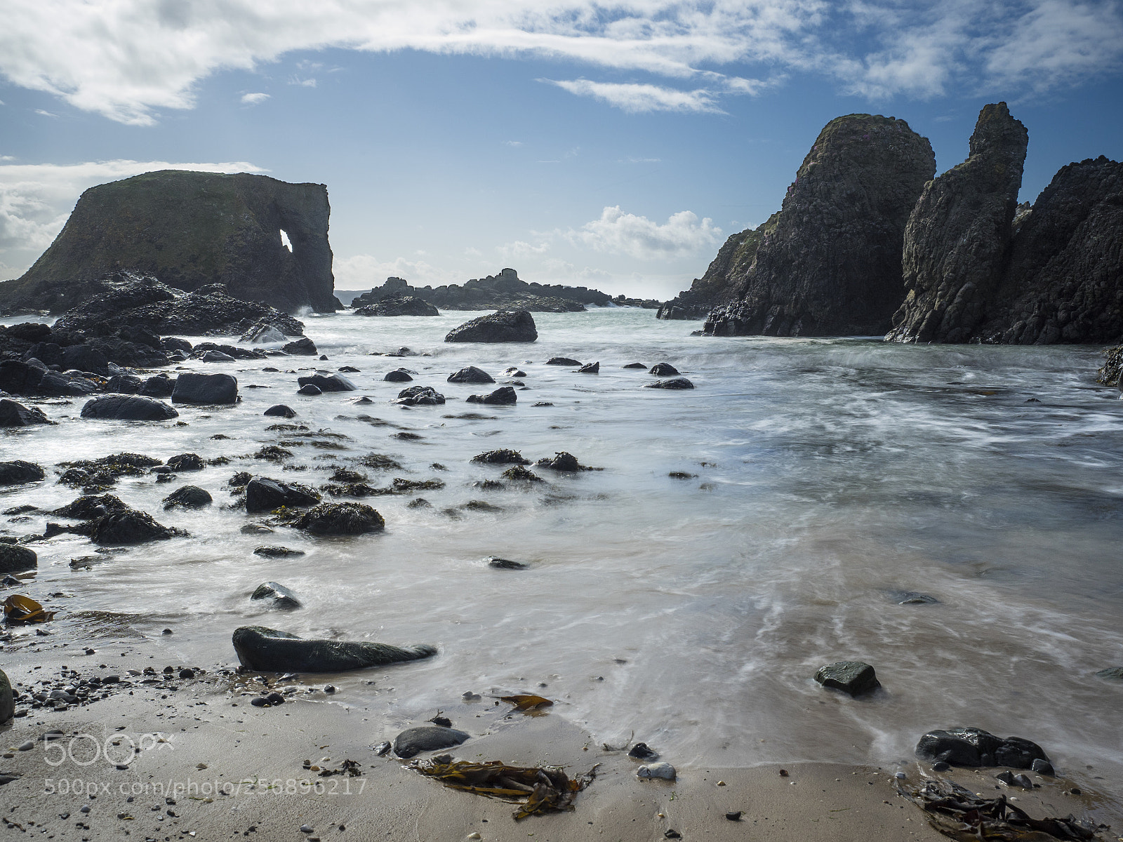 Olympus OM-D E-M1 sample photo. Ballintoy seascape photography