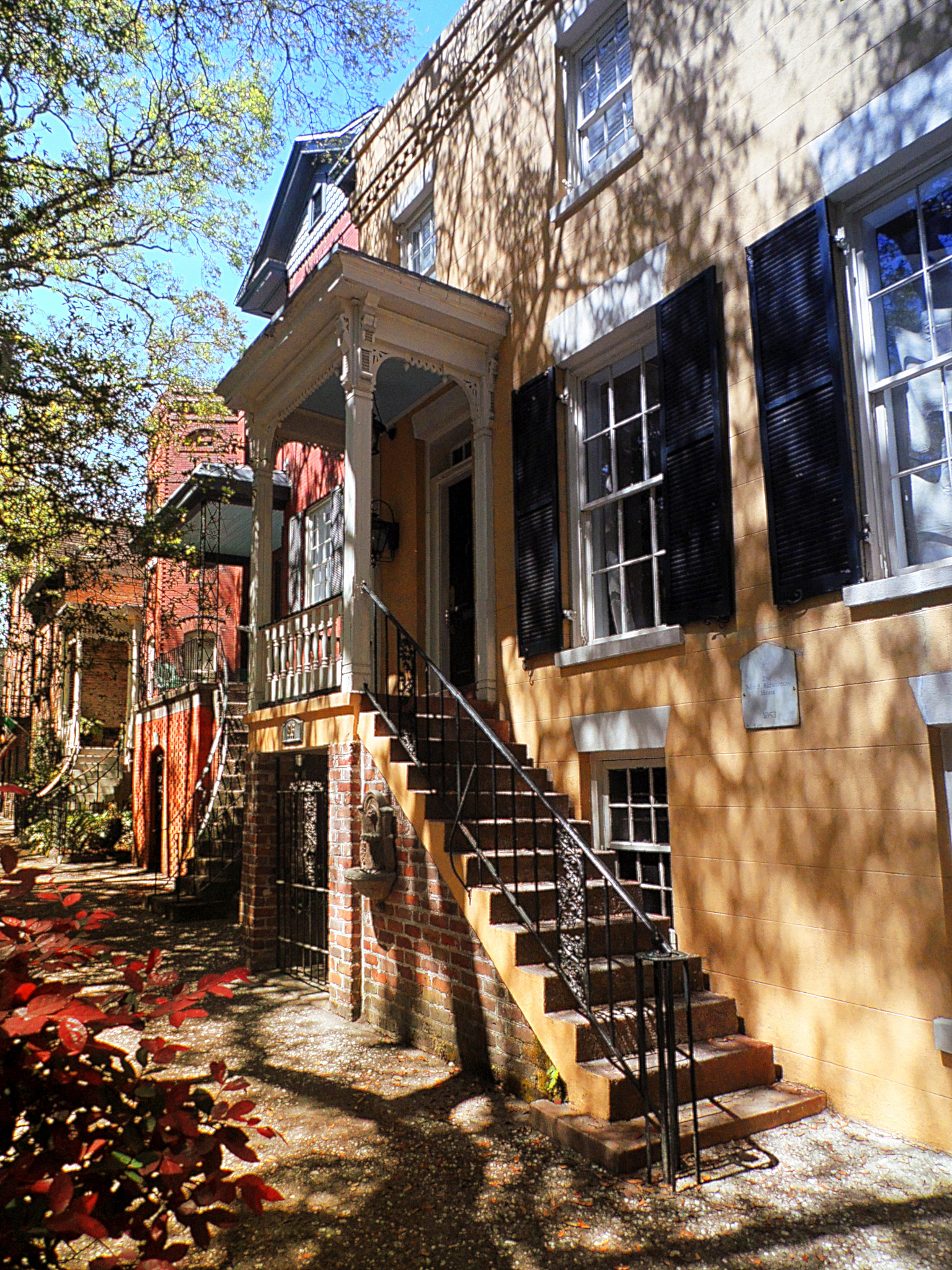 Samsung WB100/  WB101 sample photo. John a richardson house in savannah photography