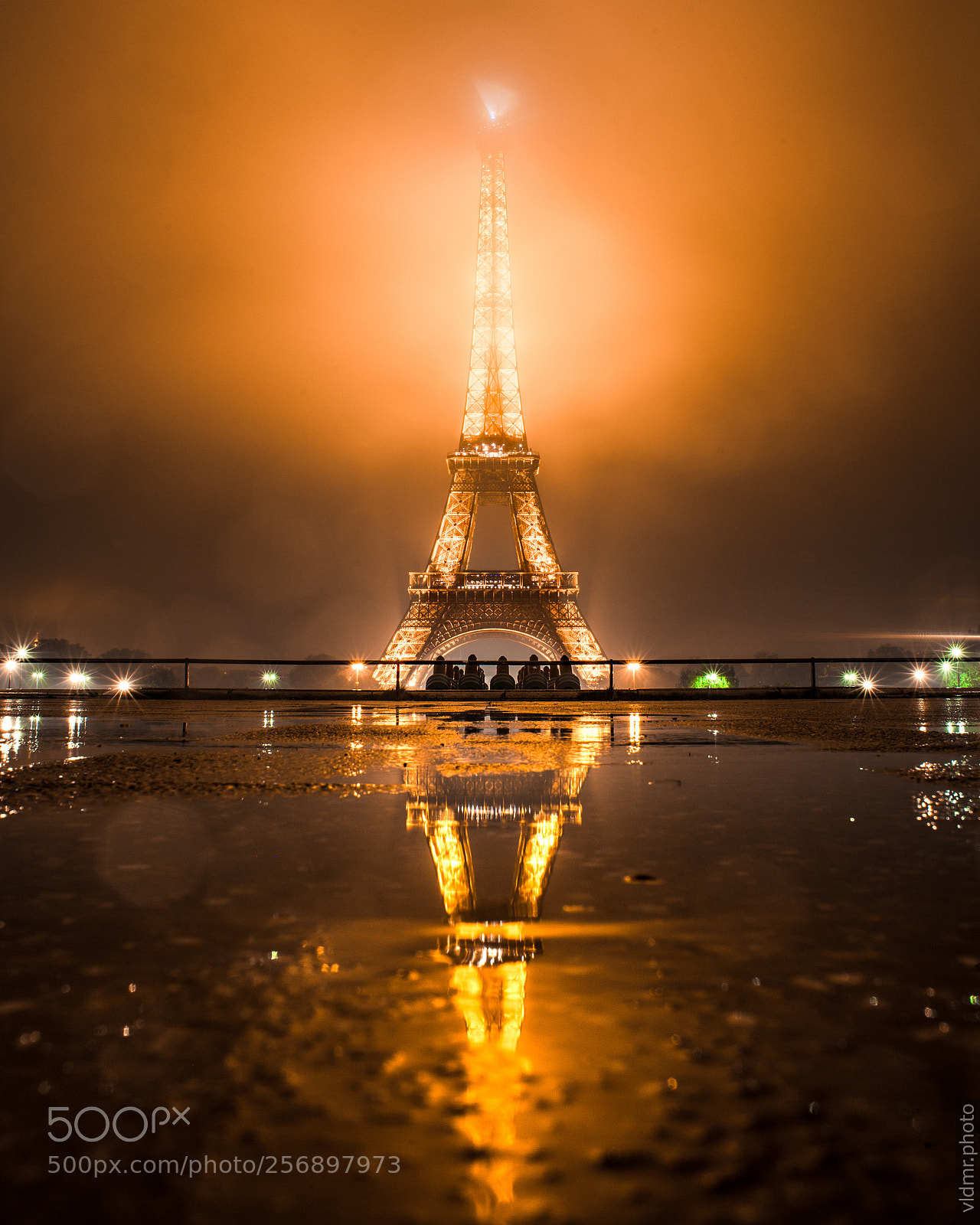 Canon EOS 5D Mark II sample photo. Eiffel tower - the photography