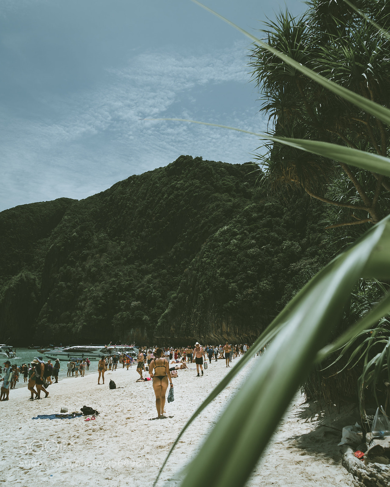 Sony a6300 sample photo. Phi phi islands photography
