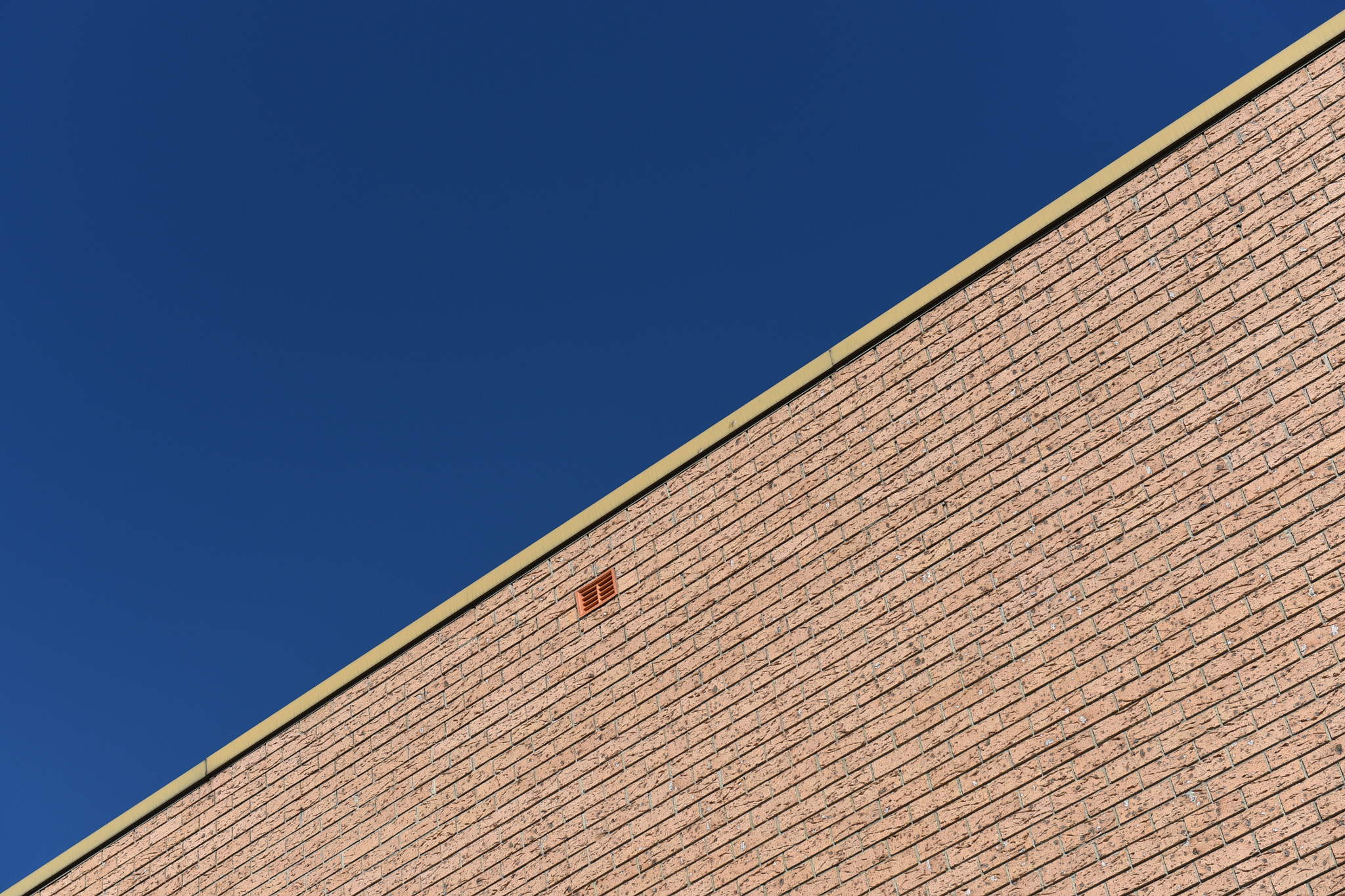 Nikon AF-S Nikkor 24-70mm F2.8G ED sample photo. Slash photography