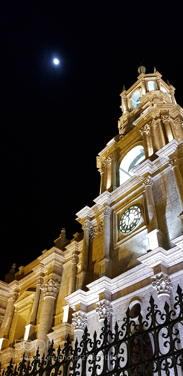 Samsung Galaxy S8 sample photo. Church photography