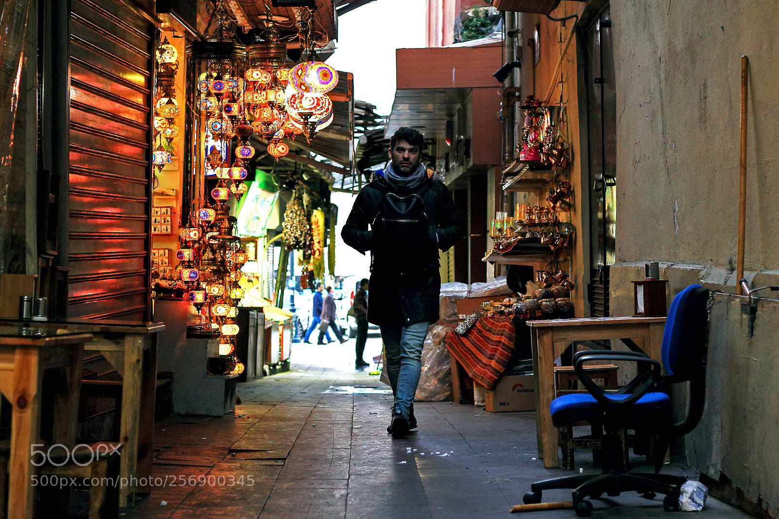 Canon EOS 60D sample photo. Urban scene photography