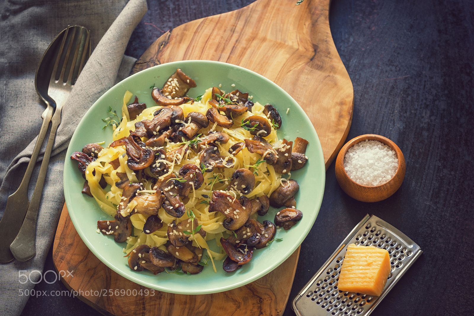 Sony a6300 sample photo. Tagliatelle with grilled mushrooms photography