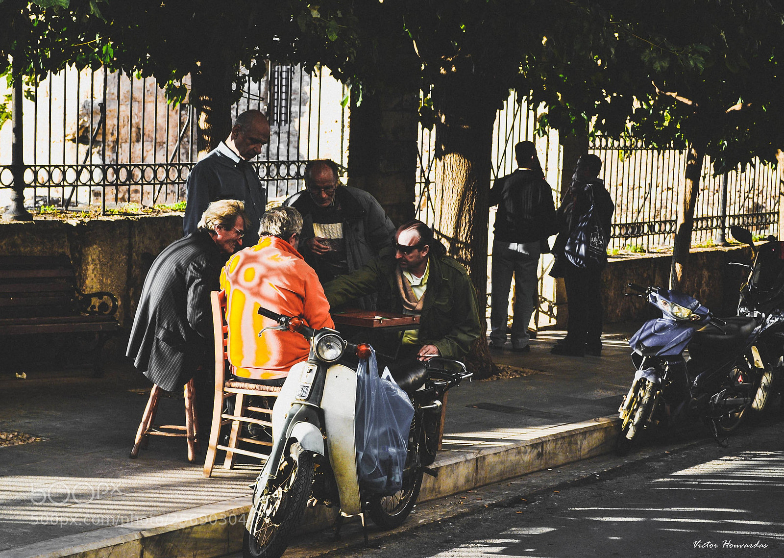 Nikon D5000 sample photo. Backgammon in the streets photography