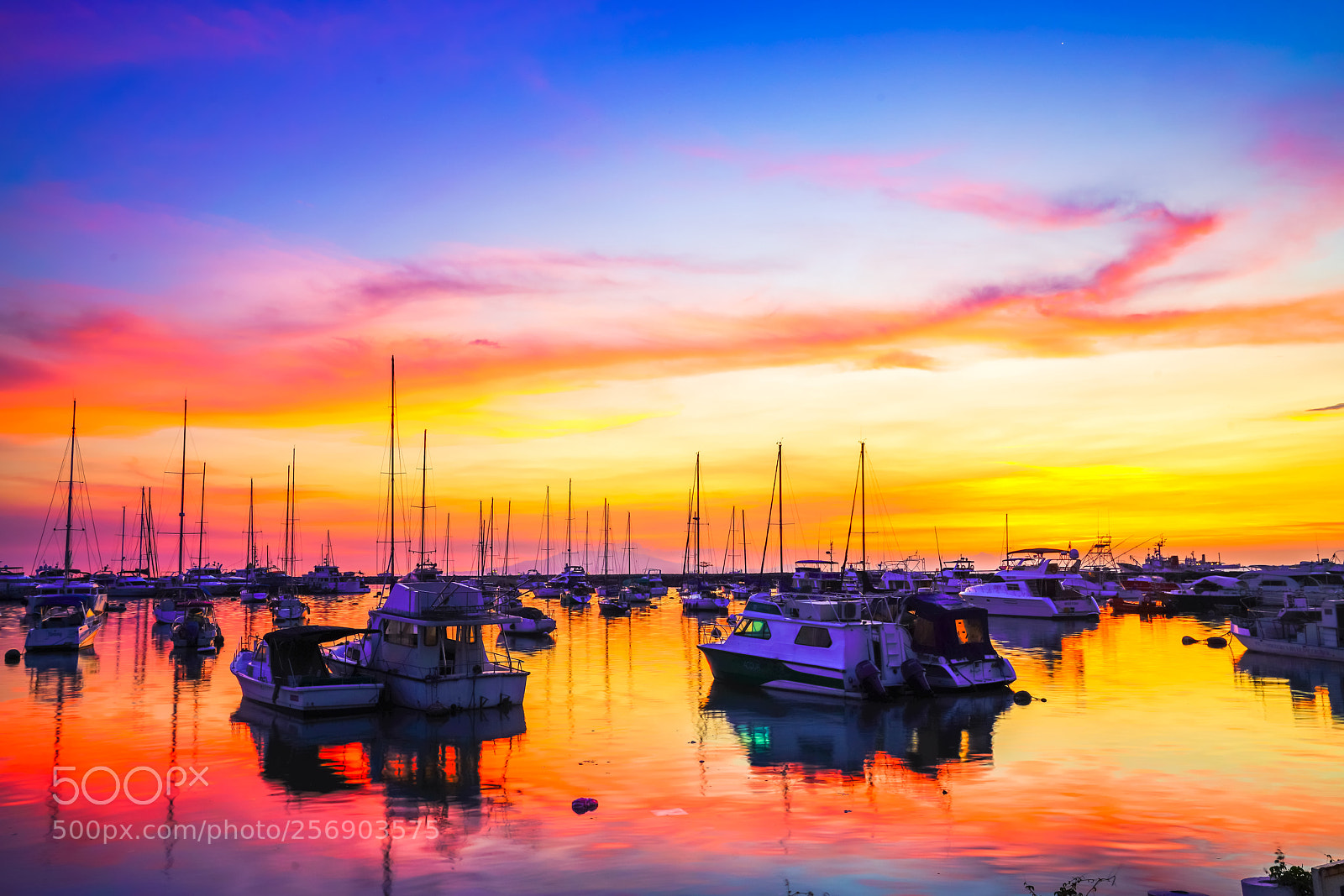 Sony a7R III sample photo. Sunset in manila yacht photography