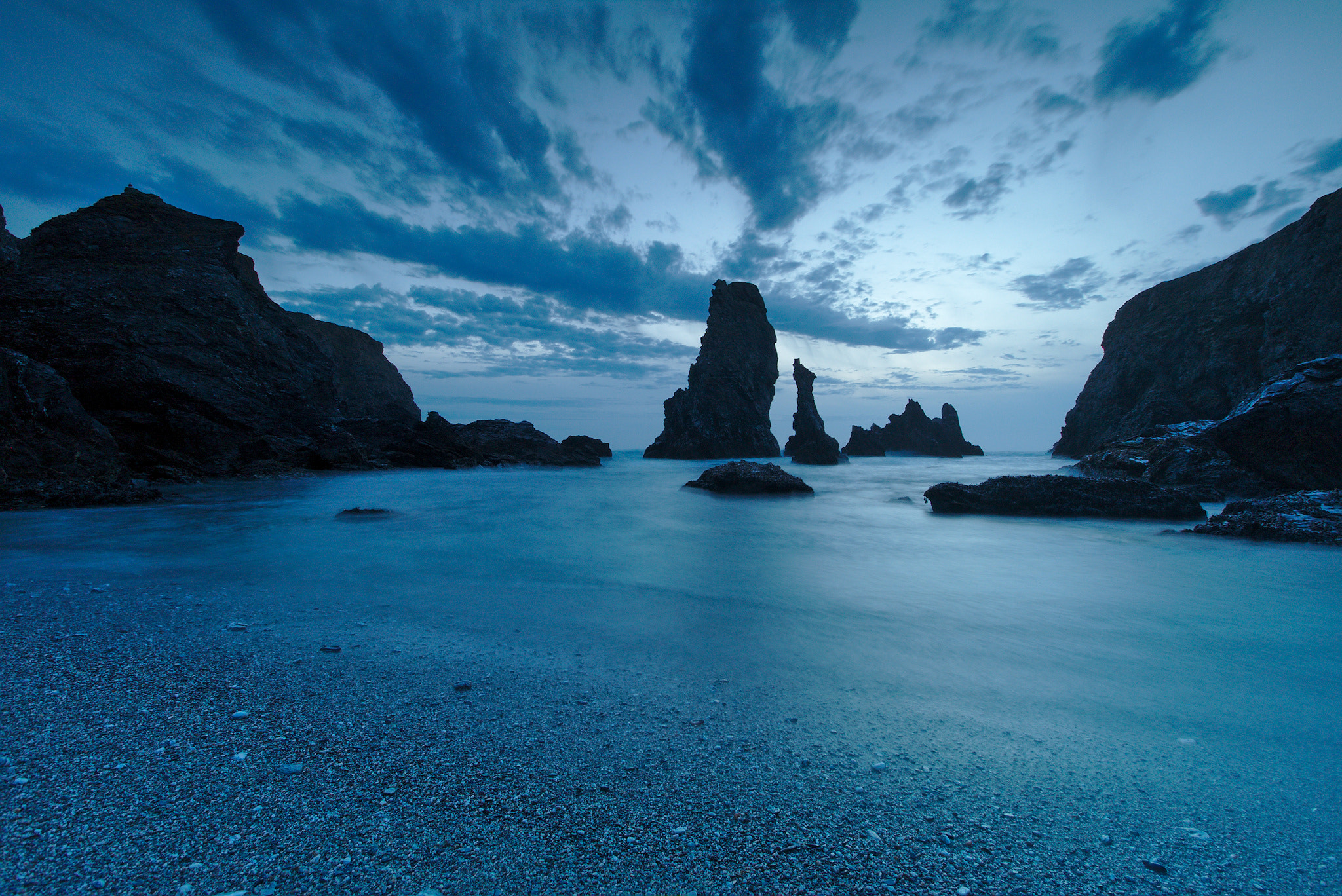 Canon EF-S 10-22mm F3.5-4.5 USM sample photo. Port coton photography