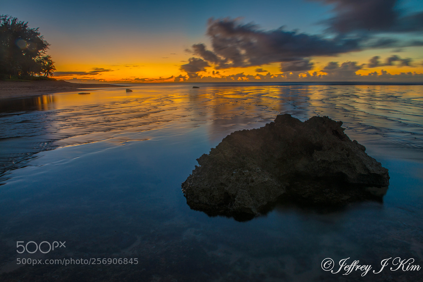 Nikon D800E sample photo. Tunnels beach photography