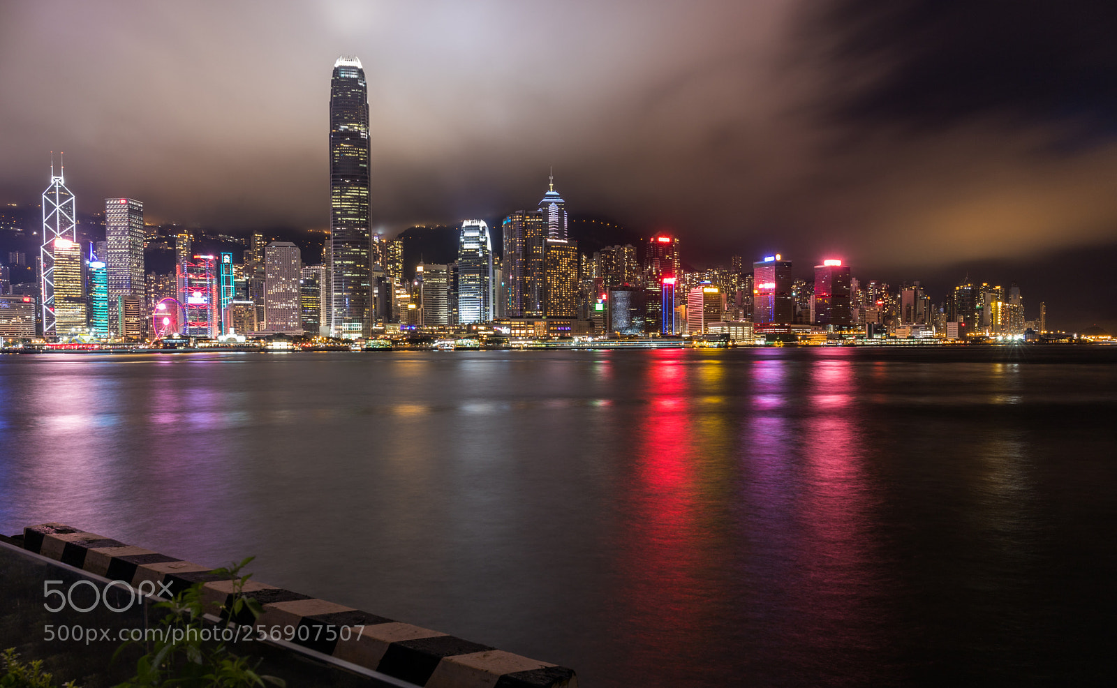 Canon EOS 6D Mark II sample photo. Victorian harbor's night photography