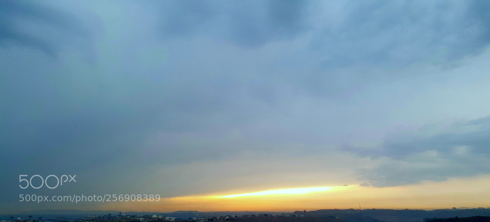 Samsung Galaxy S6 sample photo. Heavy clouds photography