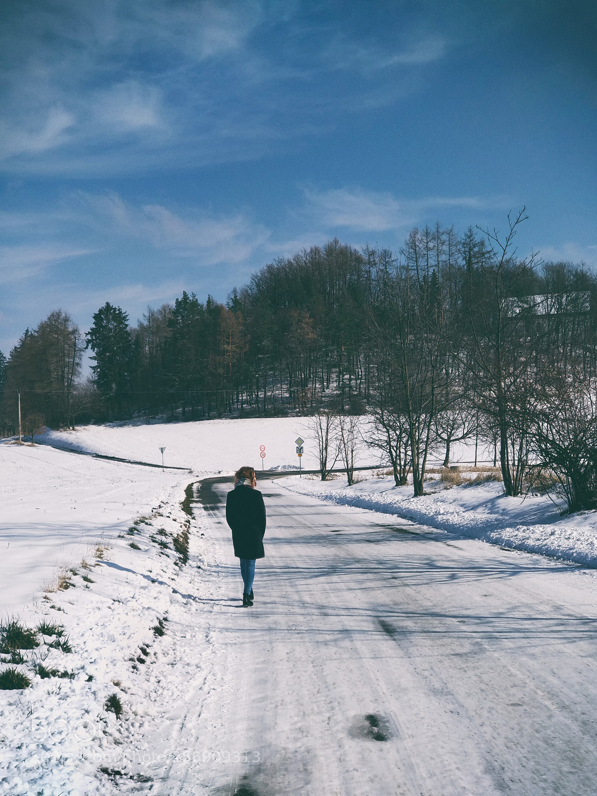 Xiaomi Mi A1 sample photo. Winter walk in south photography