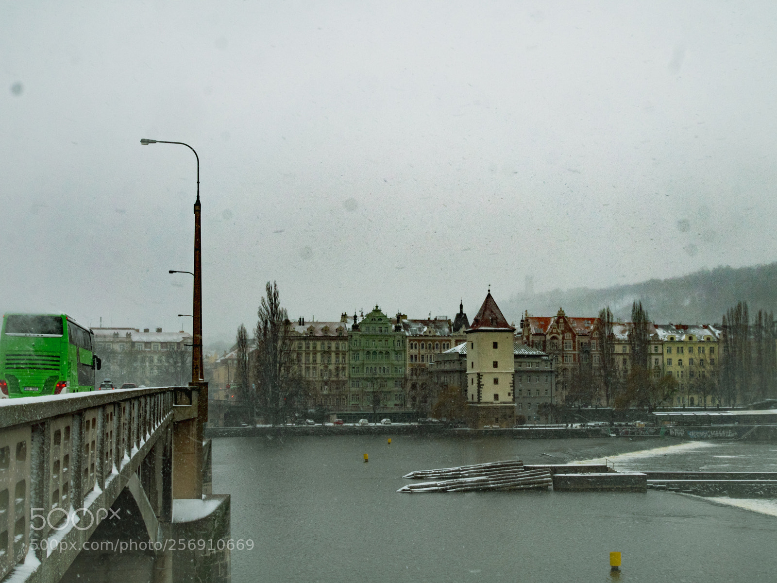 Olympus OM-D E-M1 sample photo. Winter in prague photography
