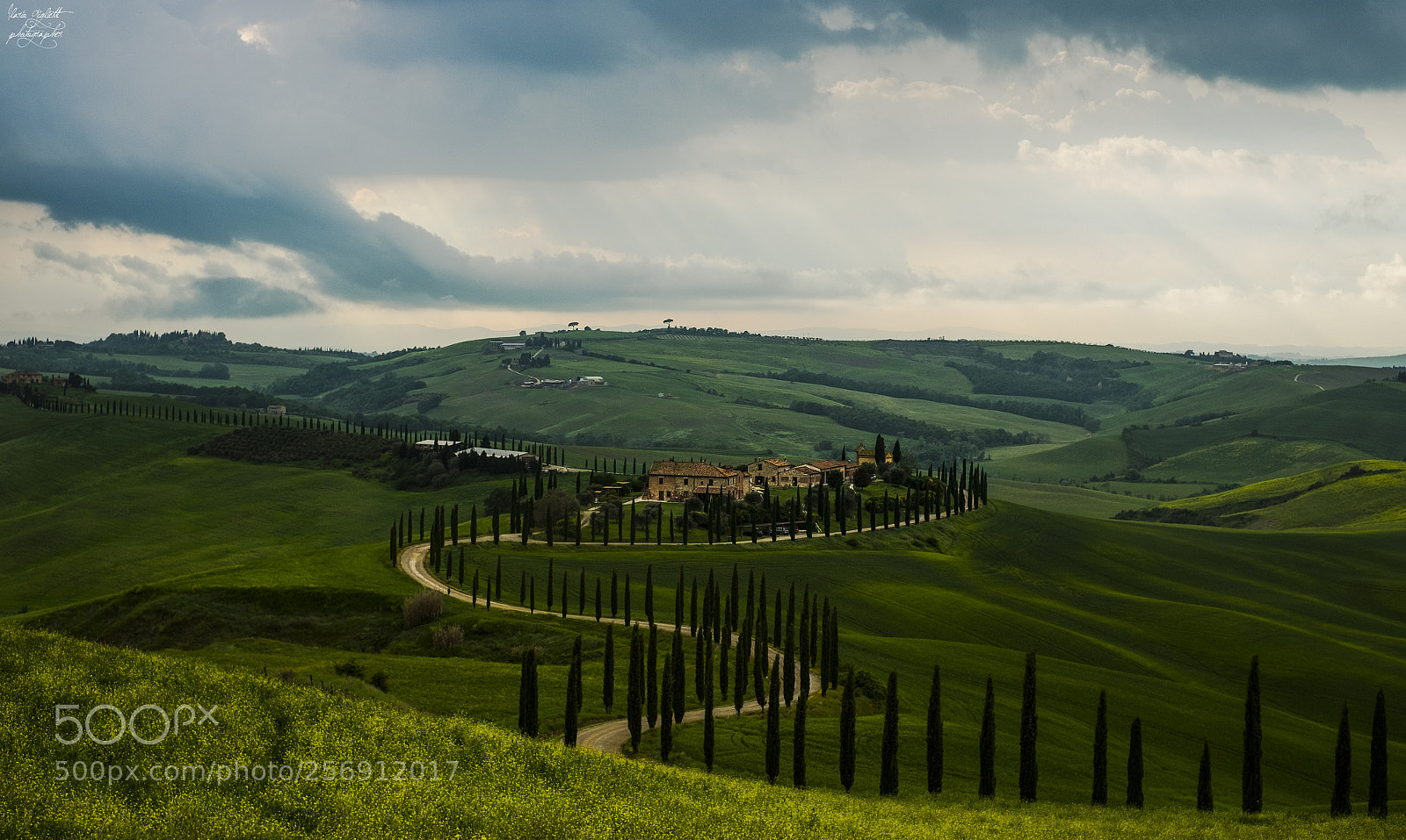 Fujifilm X-T1 sample photo. Tuscan countryside photography