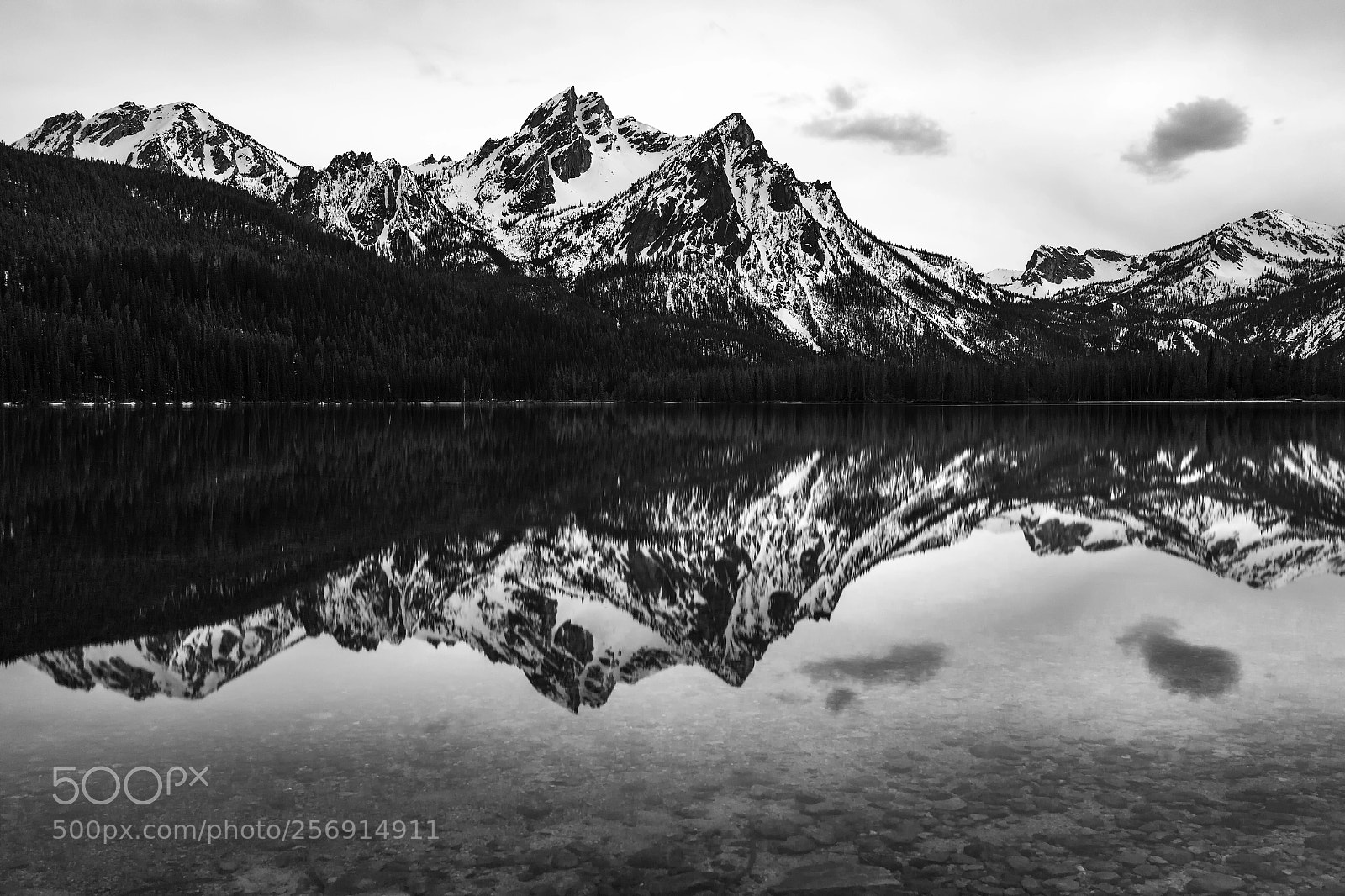 Canon EOS 600D (Rebel EOS T3i / EOS Kiss X5) sample photo. Stanley lake, idaho photography