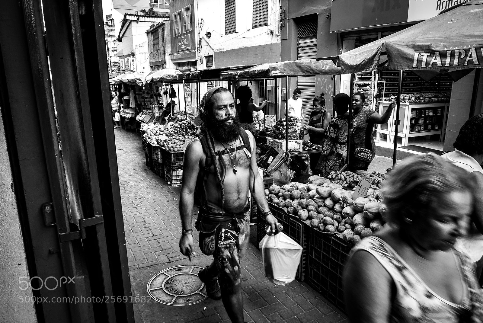 Leica D-Lux (Typ 109) sample photo. Street market in salvador photography