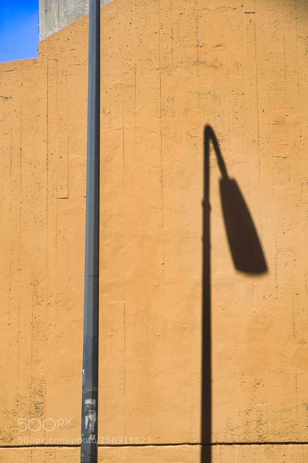 Fujifilm X-T2 sample photo. Milan italy wall and photography