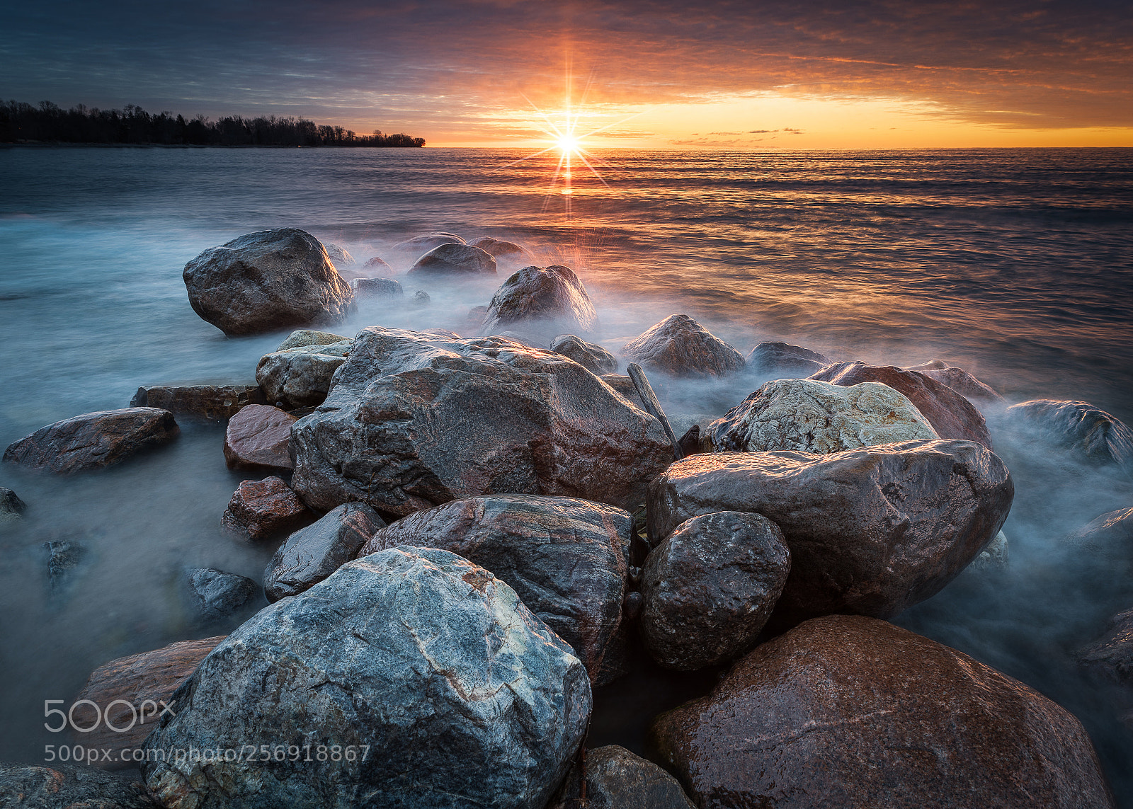 Nikon D850 sample photo. Keep off the rocks photography