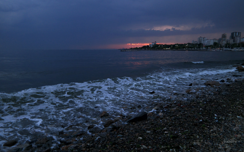 Samsung NX30 sample photo. "deniz üstü köpürür" photography