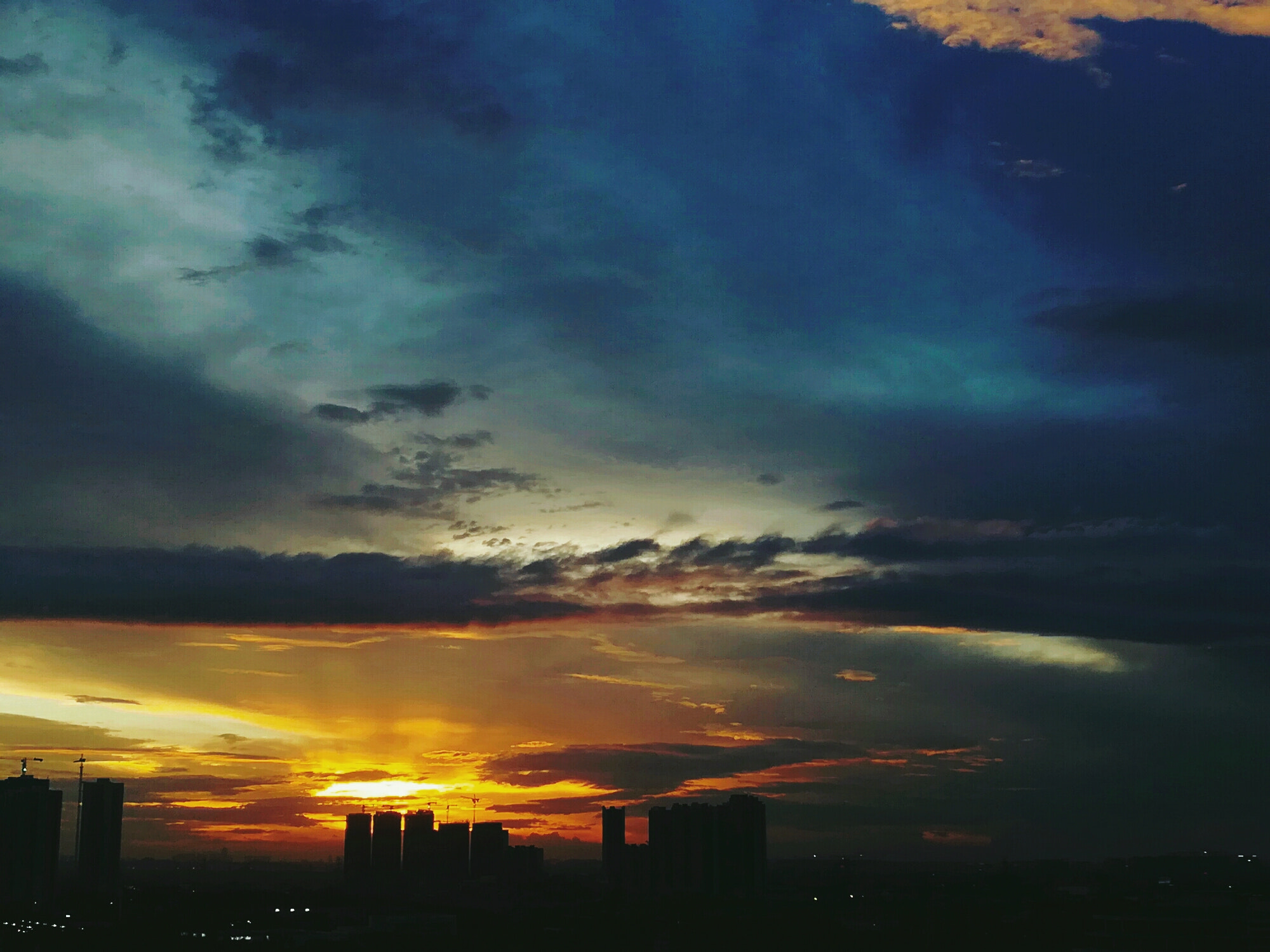 HUAWEI c??Eu?s 6X sample photo. The sunset photography