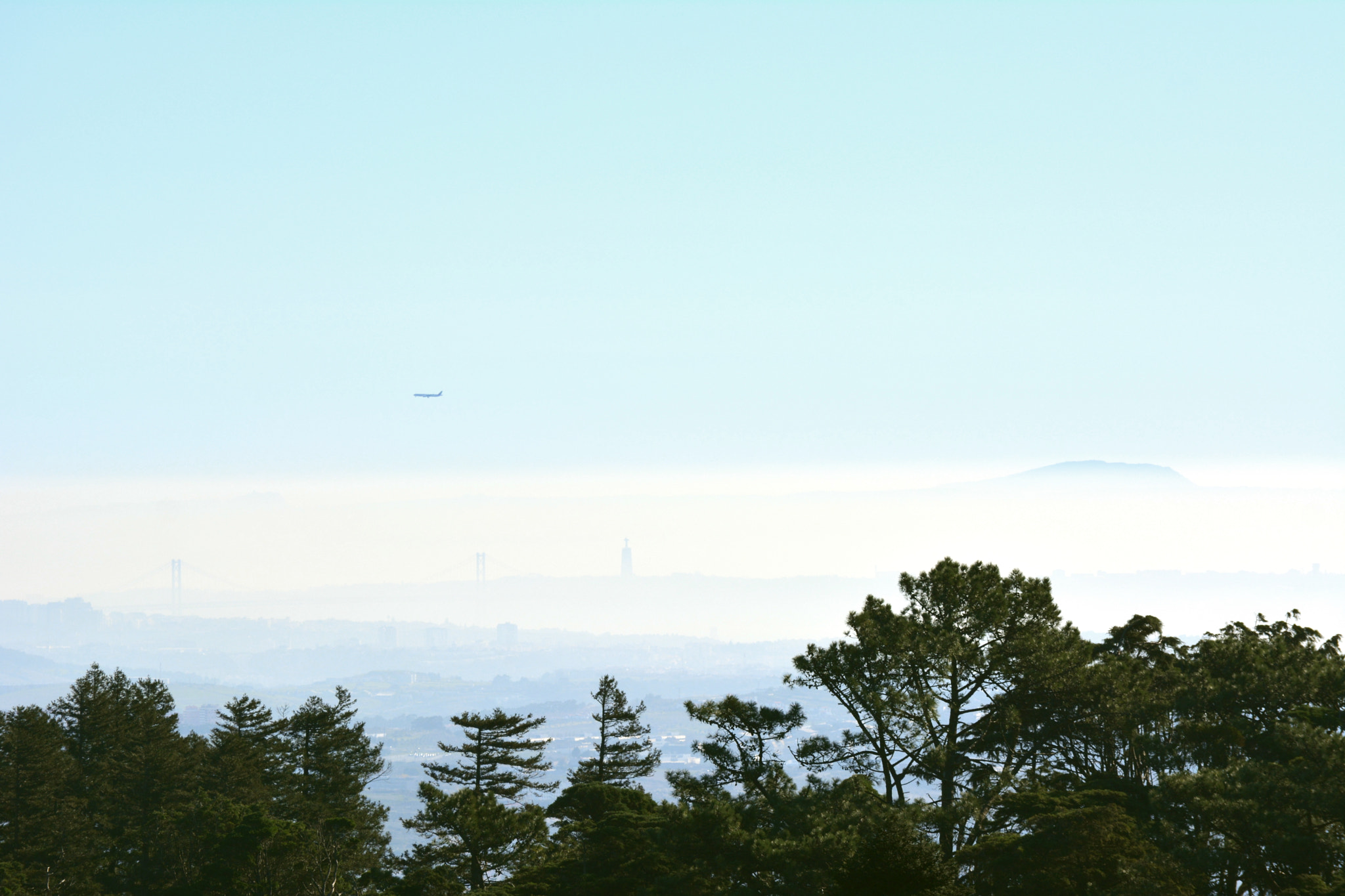 Nikon D5200 sample photo. Flight over lisbon photography
