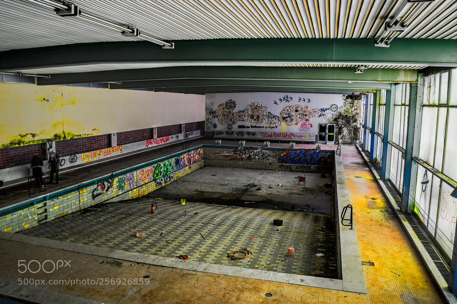 Nikon D3300 sample photo. Abandoned swimming pool photography