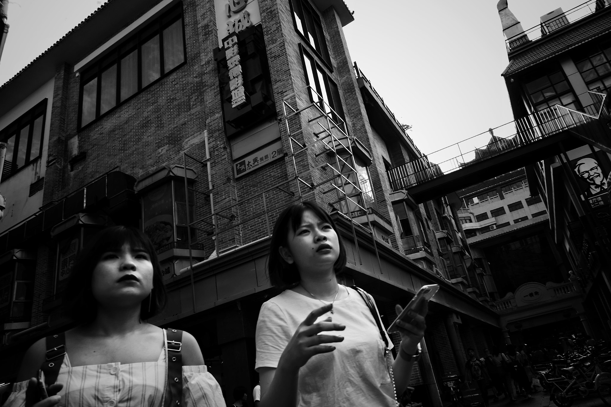 Panasonic Lumix DMC-LX10 (Lumix DMC-LX15) sample photo. Street photography