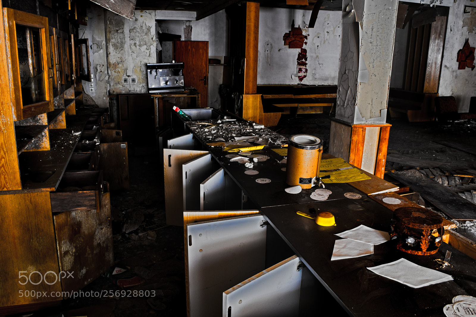 Nikon D3300 sample photo. Old hotel restaurant photography