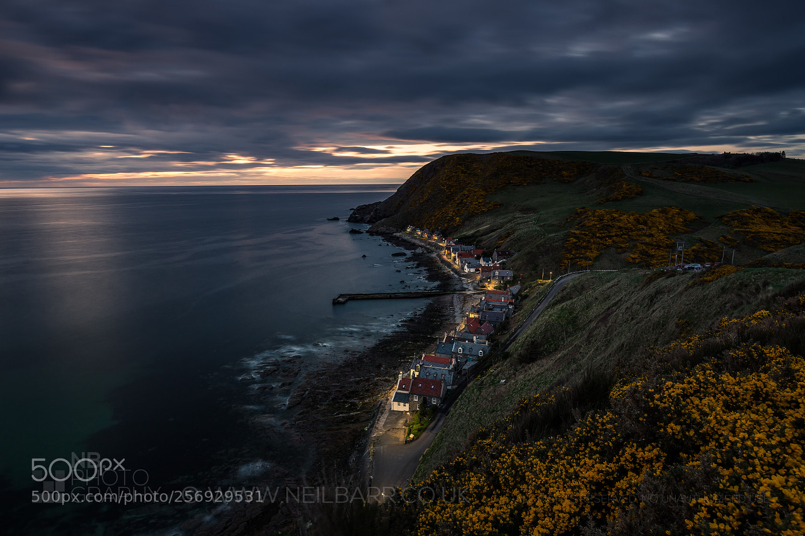 Canon EOS 6D sample photo. Crovie dusk photography