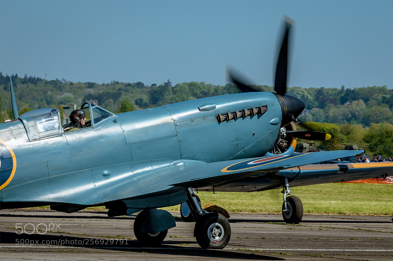 Canon EOS 7D Mark II sample photo. Spitfire pl965 taxiing photography