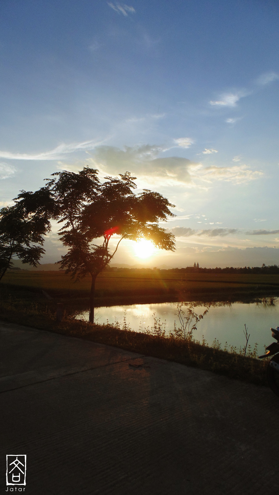 Sony Cyber-shot DSC-H200 sample photo. Sunset ja-03 photography