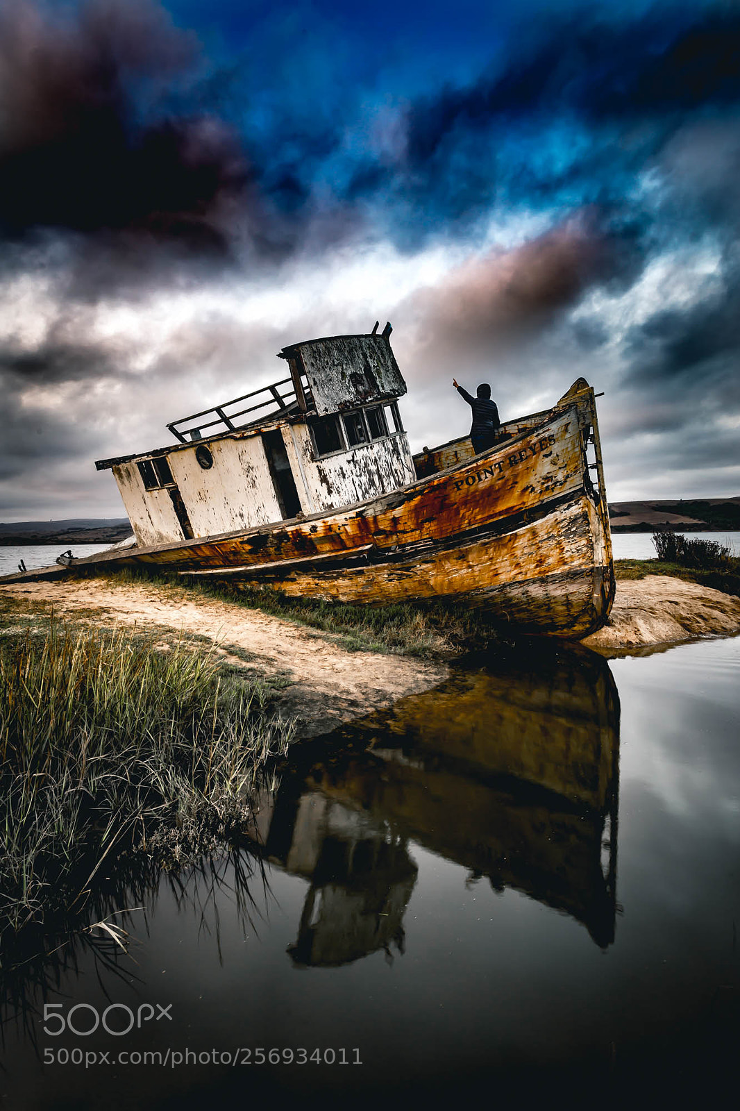 Canon EOS 6D sample photo. "journey by boat" photography