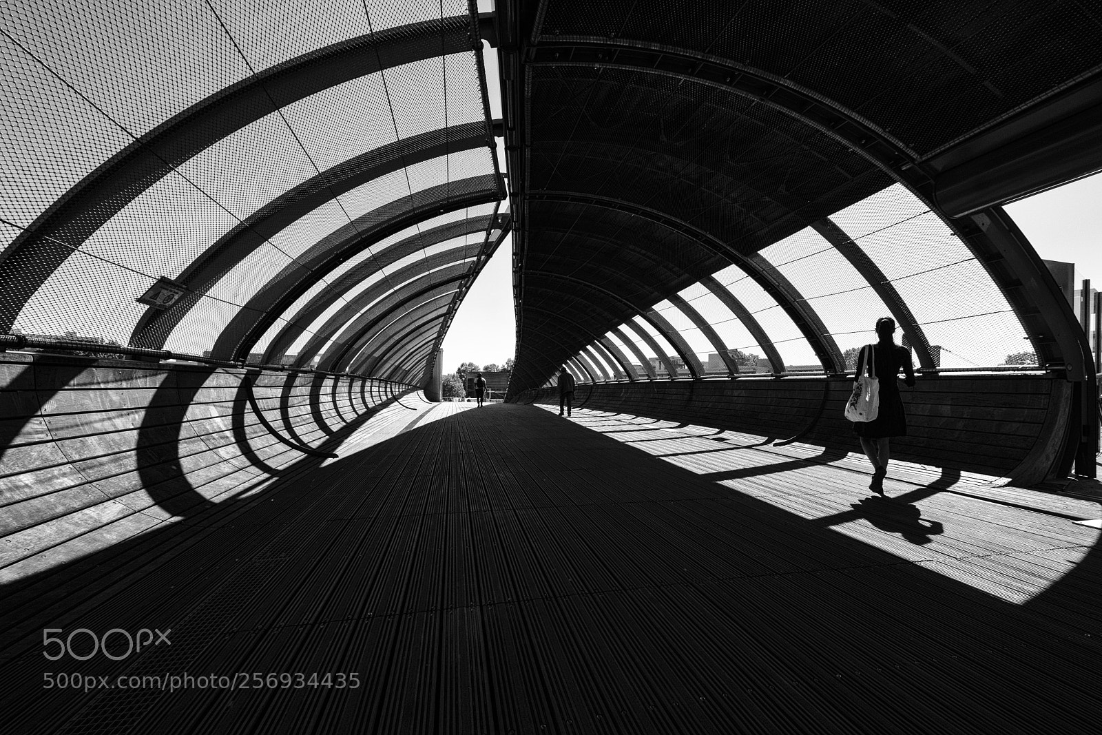 Fujifilm X-T2 sample photo. Passerelle photography