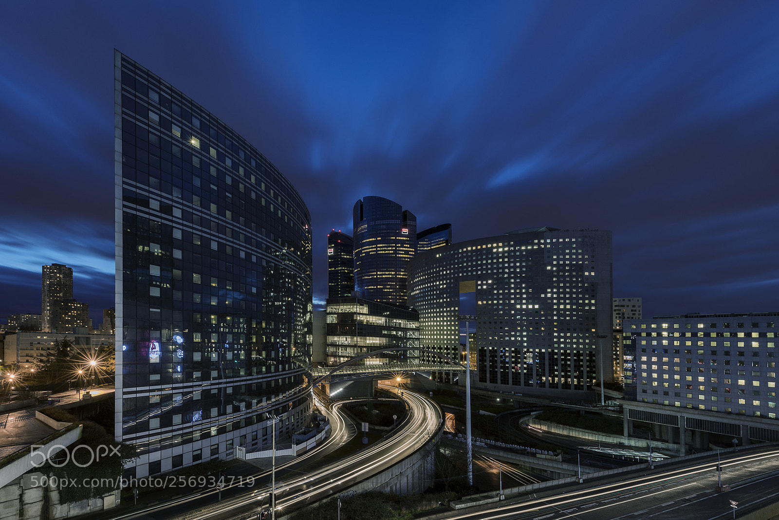 Nikon D810 sample photo. La defense paris photography