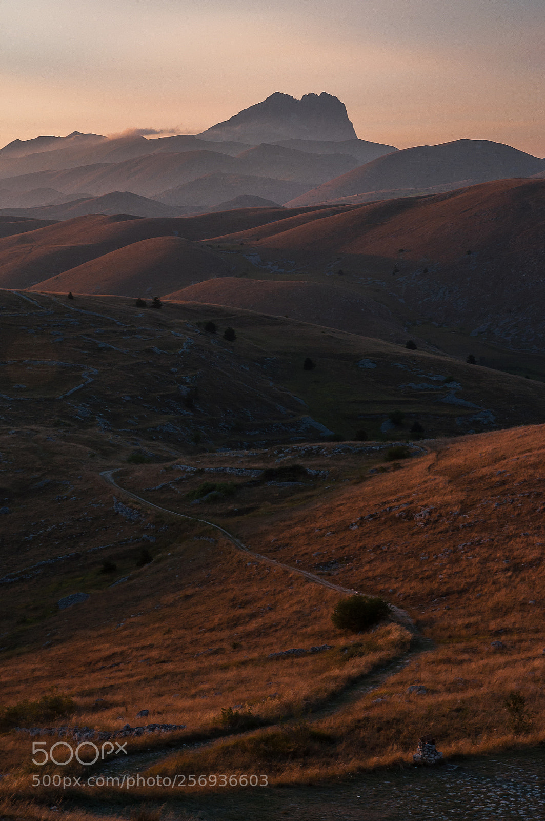 Nikon D90 sample photo. Path to corno grande photography