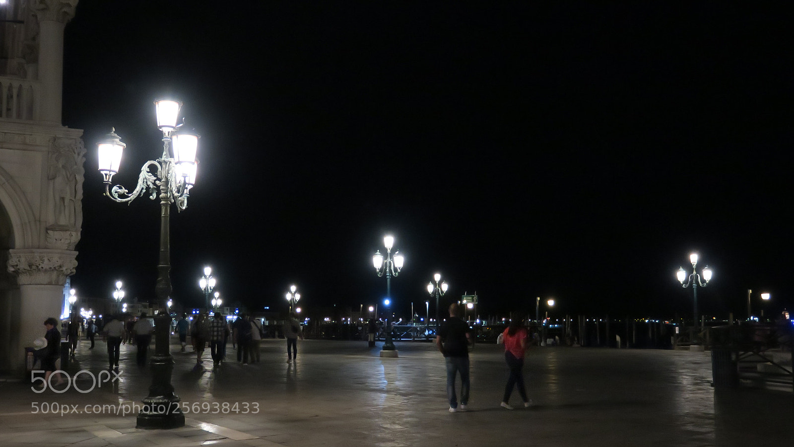 Canon PowerShot G3 X sample photo. Venice at night photography