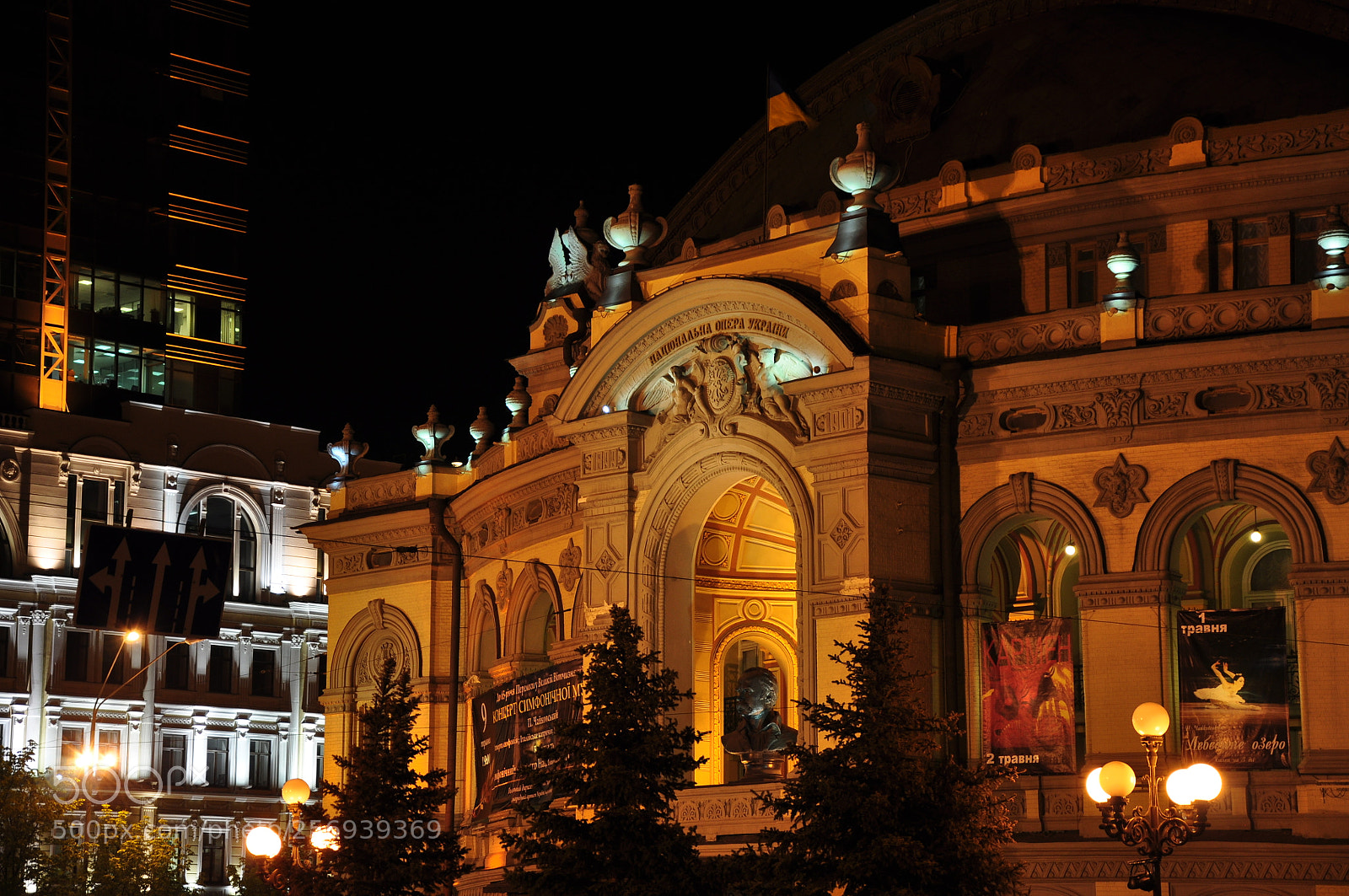Nikon D90 sample photo. National opera of ukraine photography