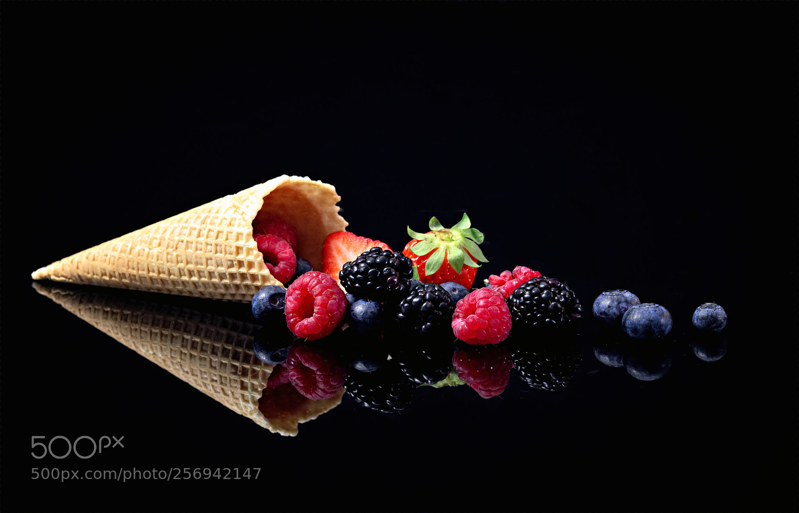 Canon EOS 750D (EOS Rebel T6i / EOS Kiss X8i) sample photo. Fruit photography