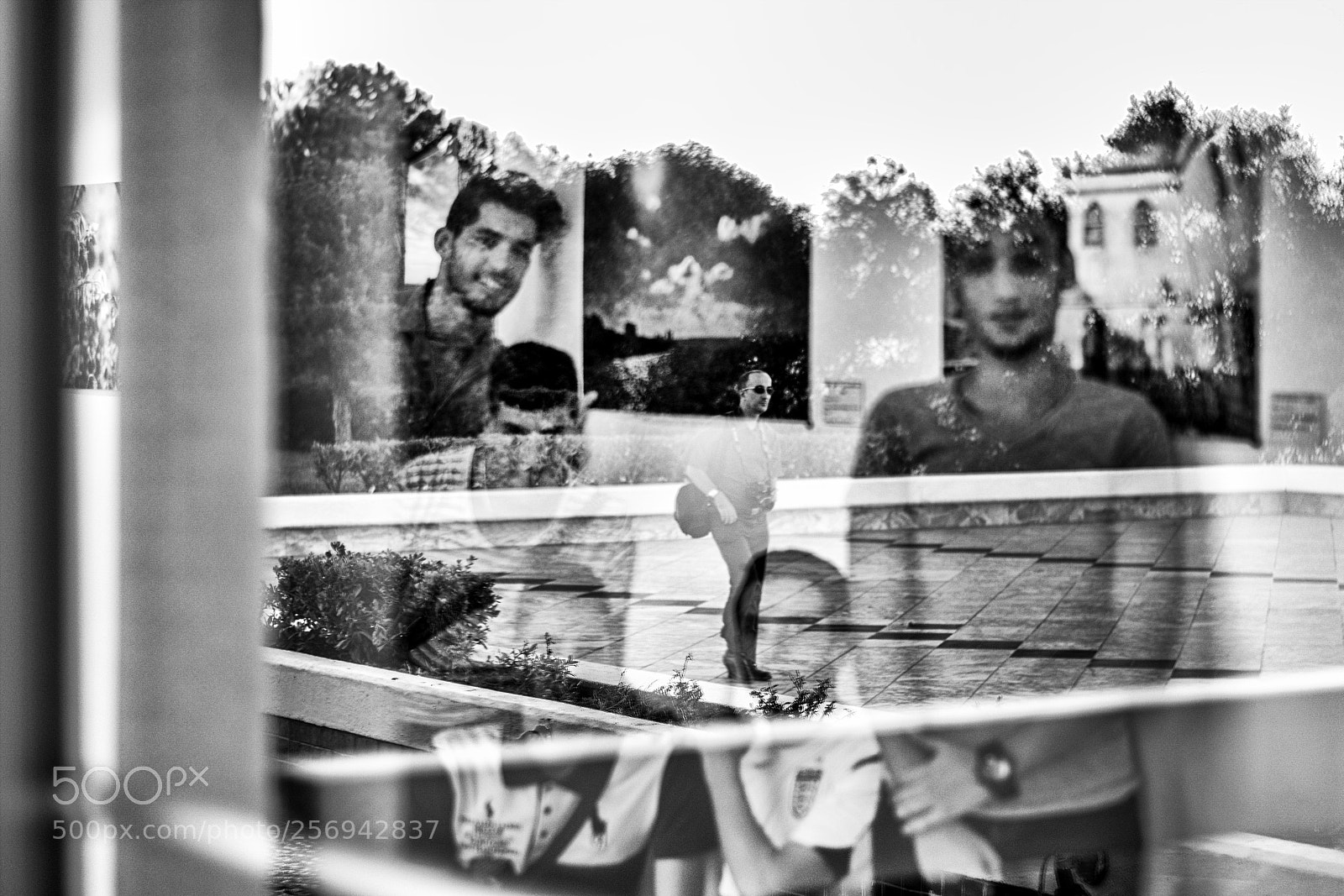 Nikon D3100 sample photo. Exhibition photography
