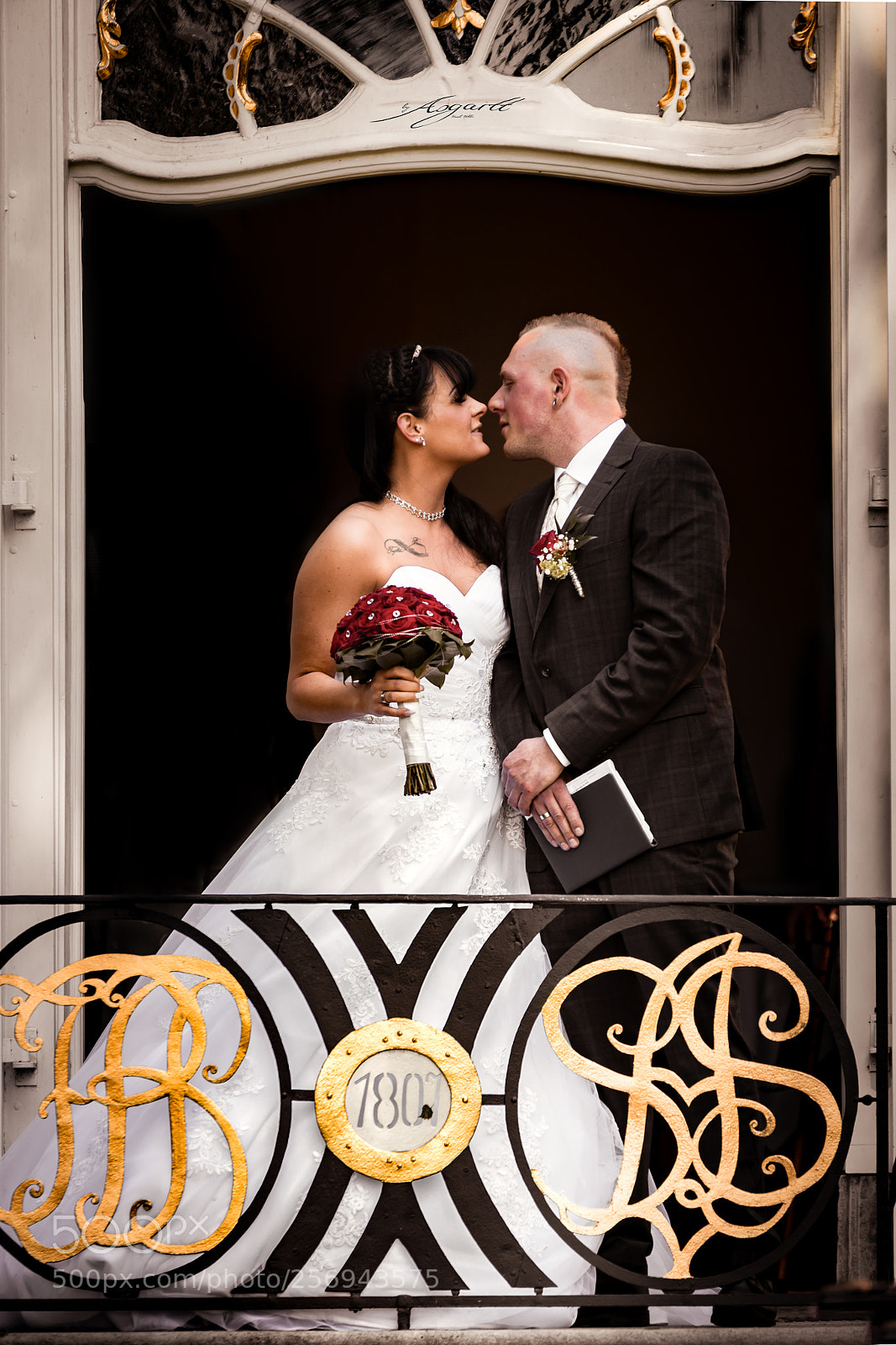 Canon EOS 6D Mark II sample photo. Weddingday photography