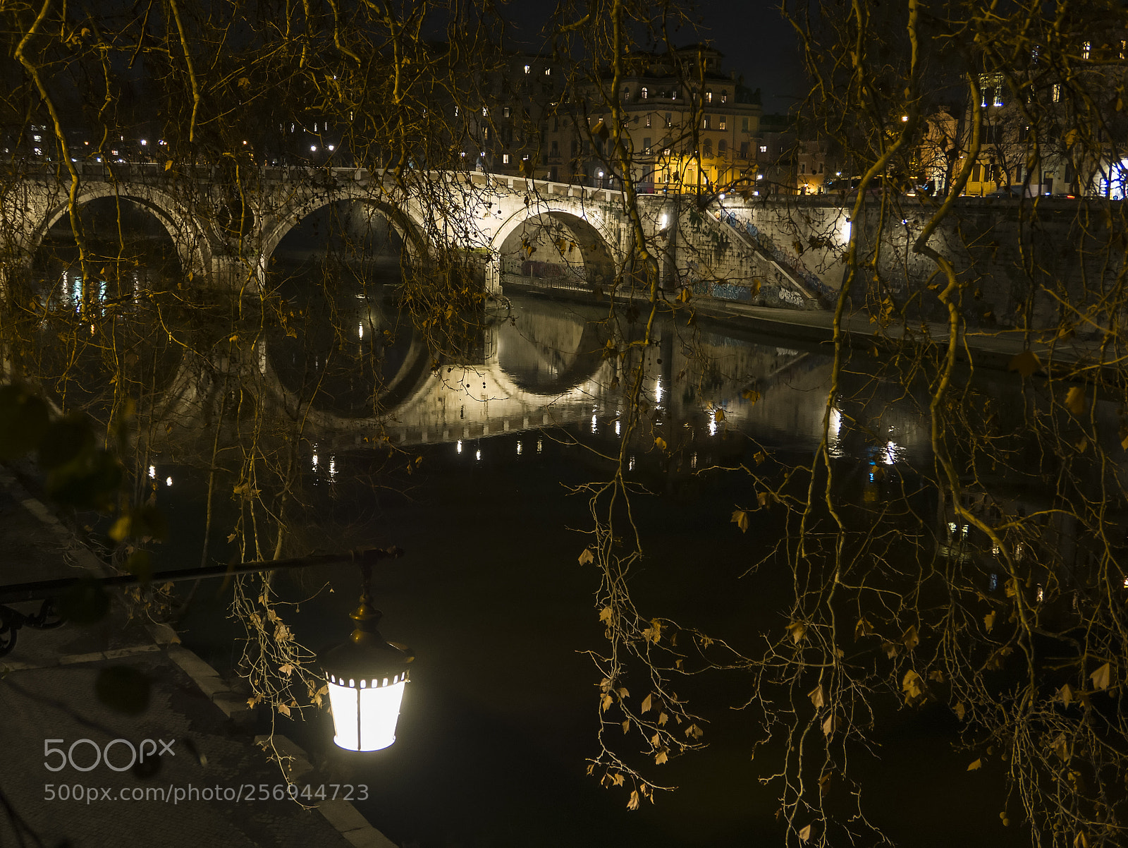 Panasonic Lumix DMC-LX100 sample photo. Rome at night photography