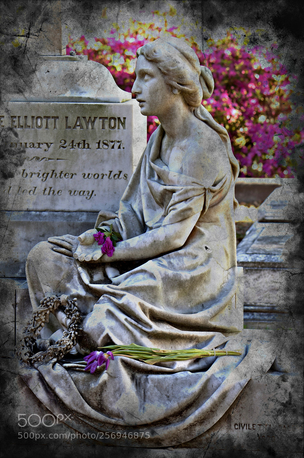 Canon EOS 500D (EOS Rebel T1i / EOS Kiss X3) sample photo. Corinne lawton statue photography